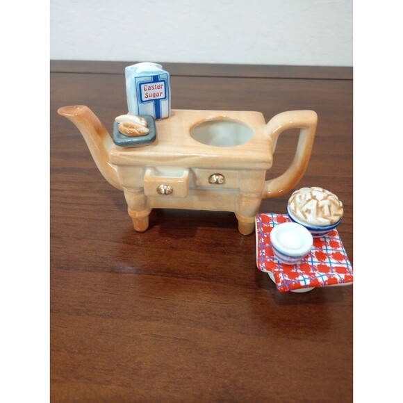 Vintage Paul Cardew Designs Baking Day Kitchen Table Miniature Teapot - Picture 2 of 4